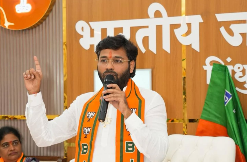 विशाल परब यांच्या पत्रकार परिषदेकडे सावंतवाडीकरांच्या लागल्यात नजरा