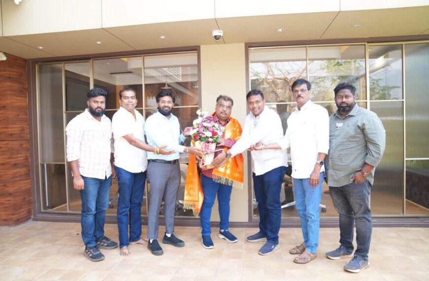 सावंतवाडीतील भाजप पदाधिकाऱ्यांनी घेतली प्रदेशाध्यक्ष रवींद्र चव्हाणांची भेट घेऊन केला विशेष सन्मान