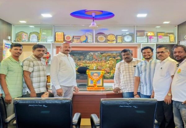 देवगडमध्ये बाबासाहेबांना अभिवादन – १३५ व्या जयंतीनिमित्त उत्साहाचा जल्लोष