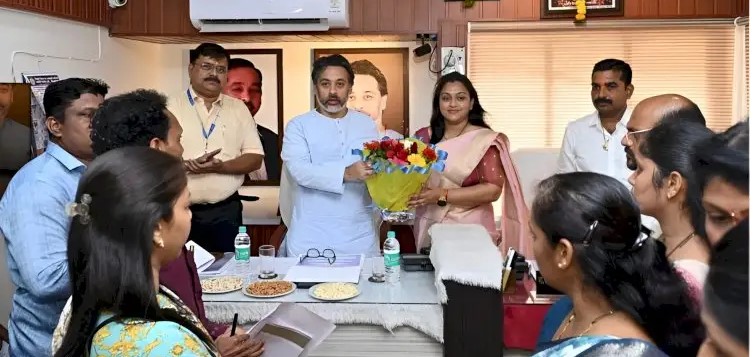 रस्ते-उद्यान प्रकल्प लवकर पूर्ण करा – आमदार निलेश राणेंचे निर्देश