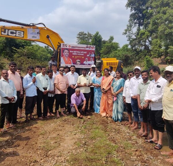 अक्षय तृतीयेच्या शुभमुहूर्तावर पावशी जिल्हा परिषद विभागात विकास कामांच्या उद्घाटनांचा धडाका…