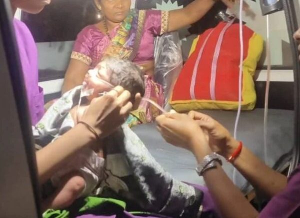 सामाजिक बांधिलकी प्रतिष्ठानचे कौतुकास्पद कार्य: नवजाताला मिळाले जीवनदान