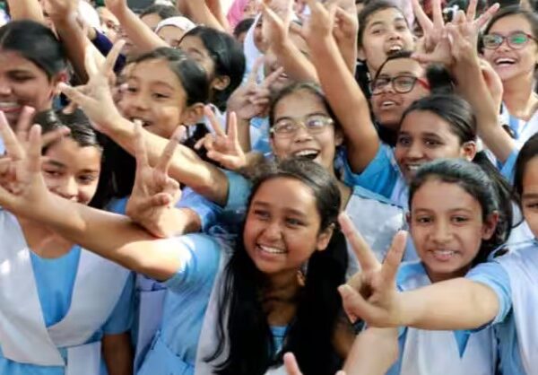 दहावीच्या निकालात पुन्हा कोकणचा डंका; 97.62% निकालासह राज्यात अव्वल