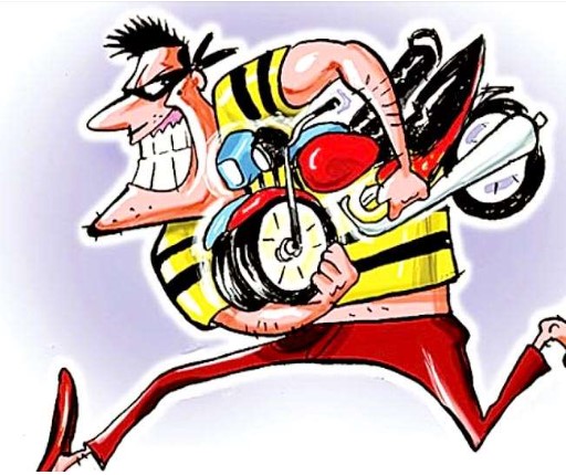 कासार्डेत दुचाकी चोरी; चोरटा CCTV मध्ये कैद