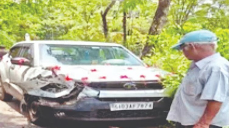 कलंबिस्त-वेर्ले मार्गावर अपघाताचा गोंधळ, वाहतूक विस्कळीत