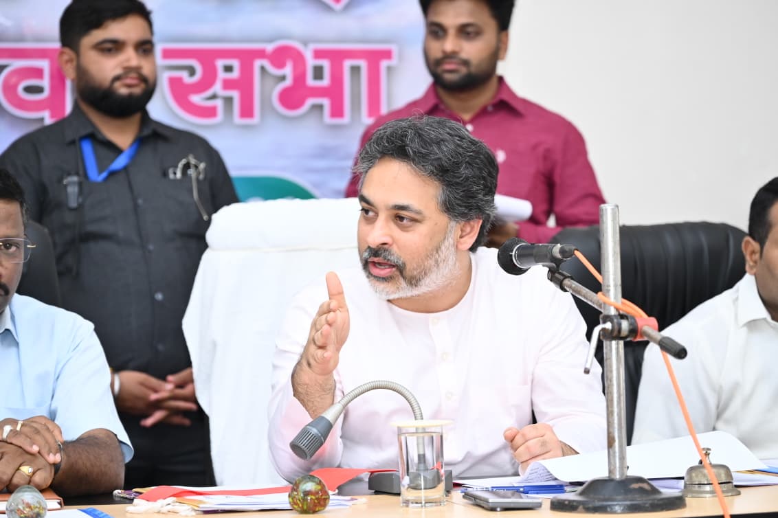 आमदार निलेश राणेंच्या मार्गदर्शनाखाली पाणीटंचाईवर महत्त्वपूर्ण बैठक