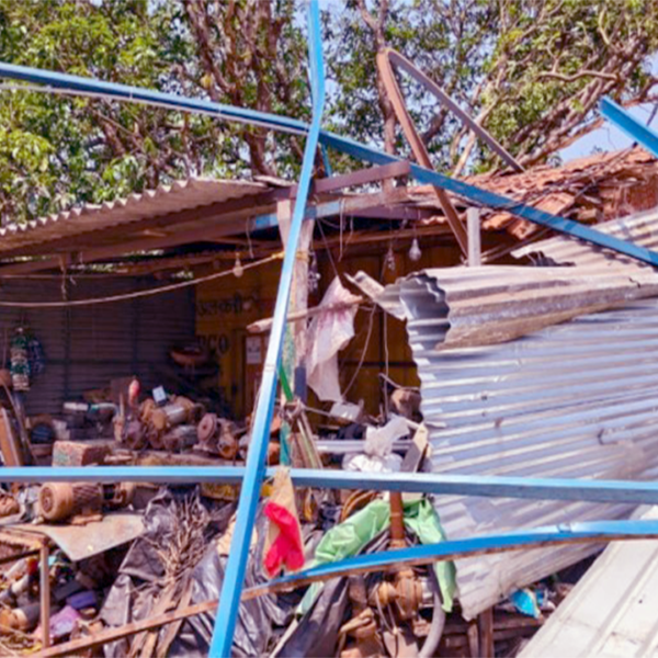 खारेपाटण गाव अंधारात बुडाले; रात्रभर वीजपुरवठा खंडित