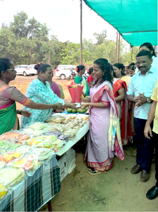 सिंधुदुर्गनगरीत विकासाला नवी दिशा – आठवडा बाजाराचा शुभारंभ