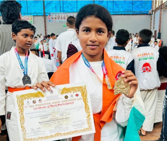 🏆 मालवणच्या कन्येची जागतिक झेप! दुर्वा बांदेकरने नेपाळमध्ये पटकावले सुवर्णपदक । Kokanshahi ।