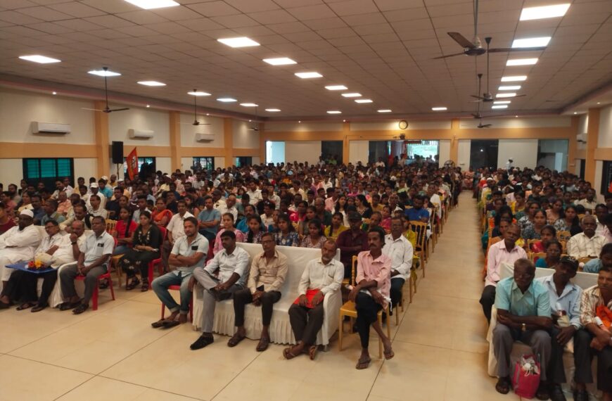 दानशूर पणाची भावना जनतेच्या मनावर कायम कोरली जाते ; जिल्हाप्रमुख दत्ता सामंत