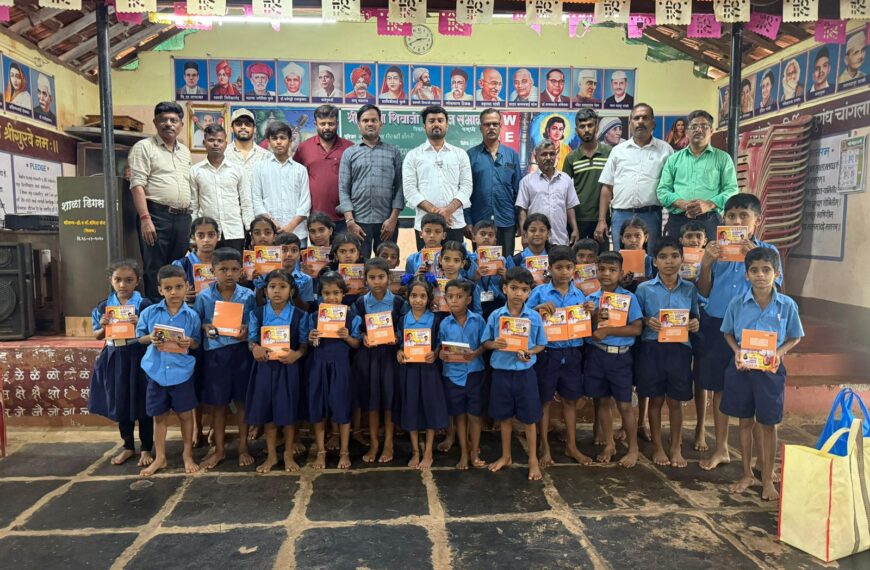 डिगस पंचक्रोशीत पालकमंत्री नितेश राणेंच्या वाढदिवसाचे अनोखे सेलिब्रेशन; विद्यार्थ्यांच्या चेहऱ्यावर आनंद