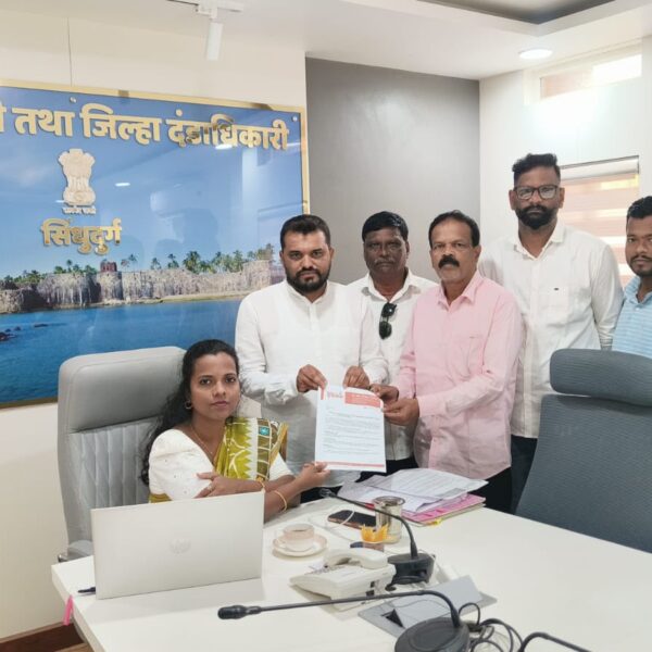 कुडाळ शहरातील सर्व शाळा व शासकीय इमारतींमध्ये ‘रेन वॉटर हार्वेस्टिंग’करा: मंदार शिरसाट यांची जिल्हाधिकरी तृप्ती धोंडमीसे यांच्याकडे मागणी